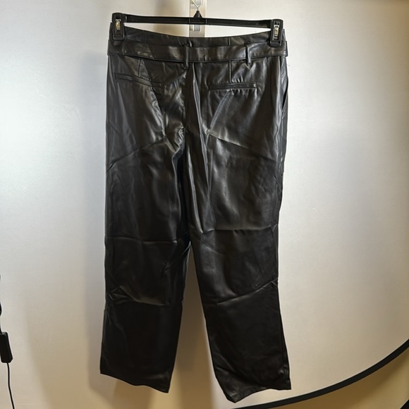 NWTs Who What Wear Pleather like pants. With matching belt. Front pockets. - Picture 2 of 11
